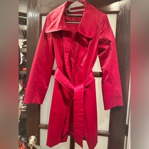 KENNETH COLE Red stunning trench coat with concealed buttons. Size M.
